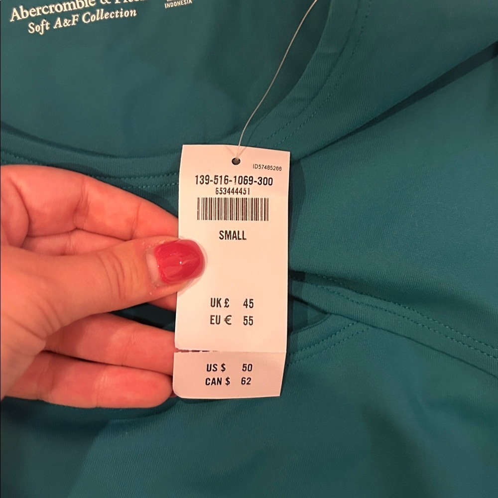 NWT Abercrombie & Fitch long-sleeve asymmetrical cutout bodysuit - Picture 4 of 5